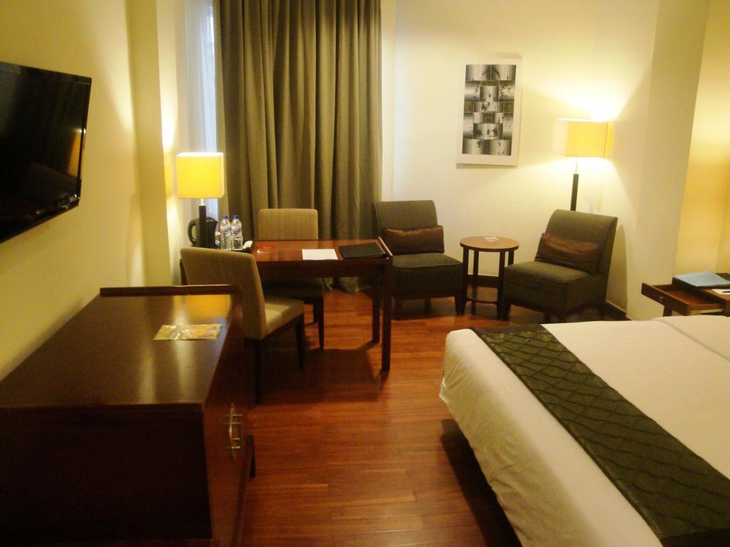 Manado Quality Hotel Quarto foto