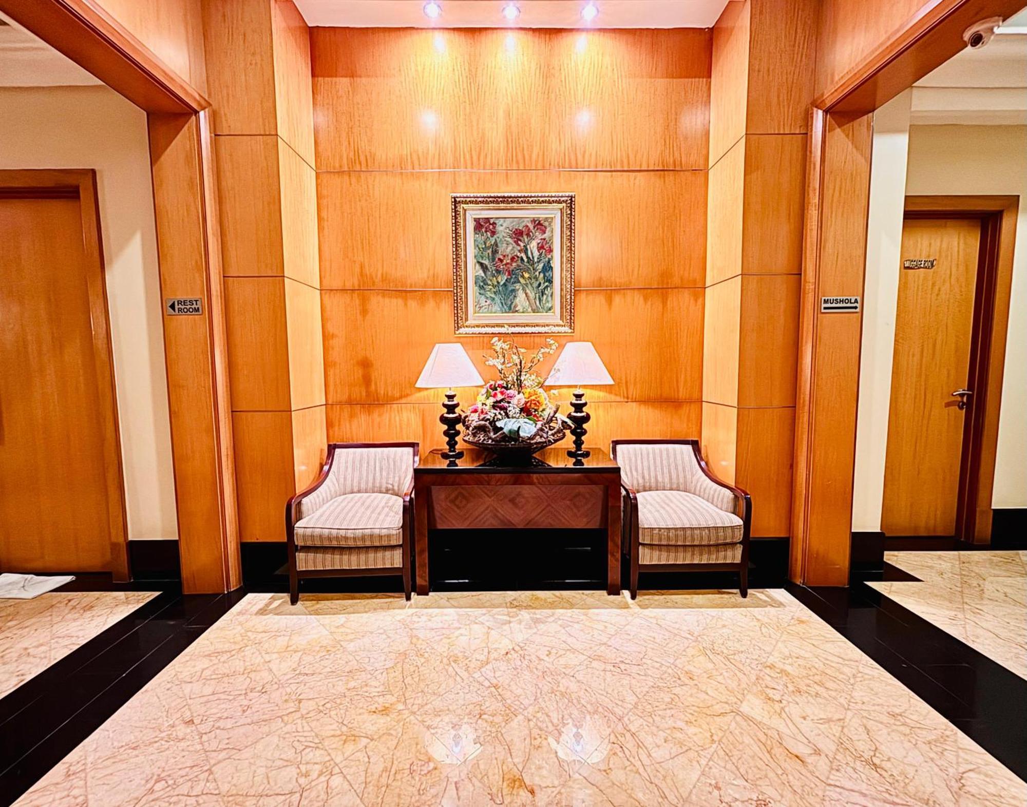 Manado Quality Hotel Exterior foto